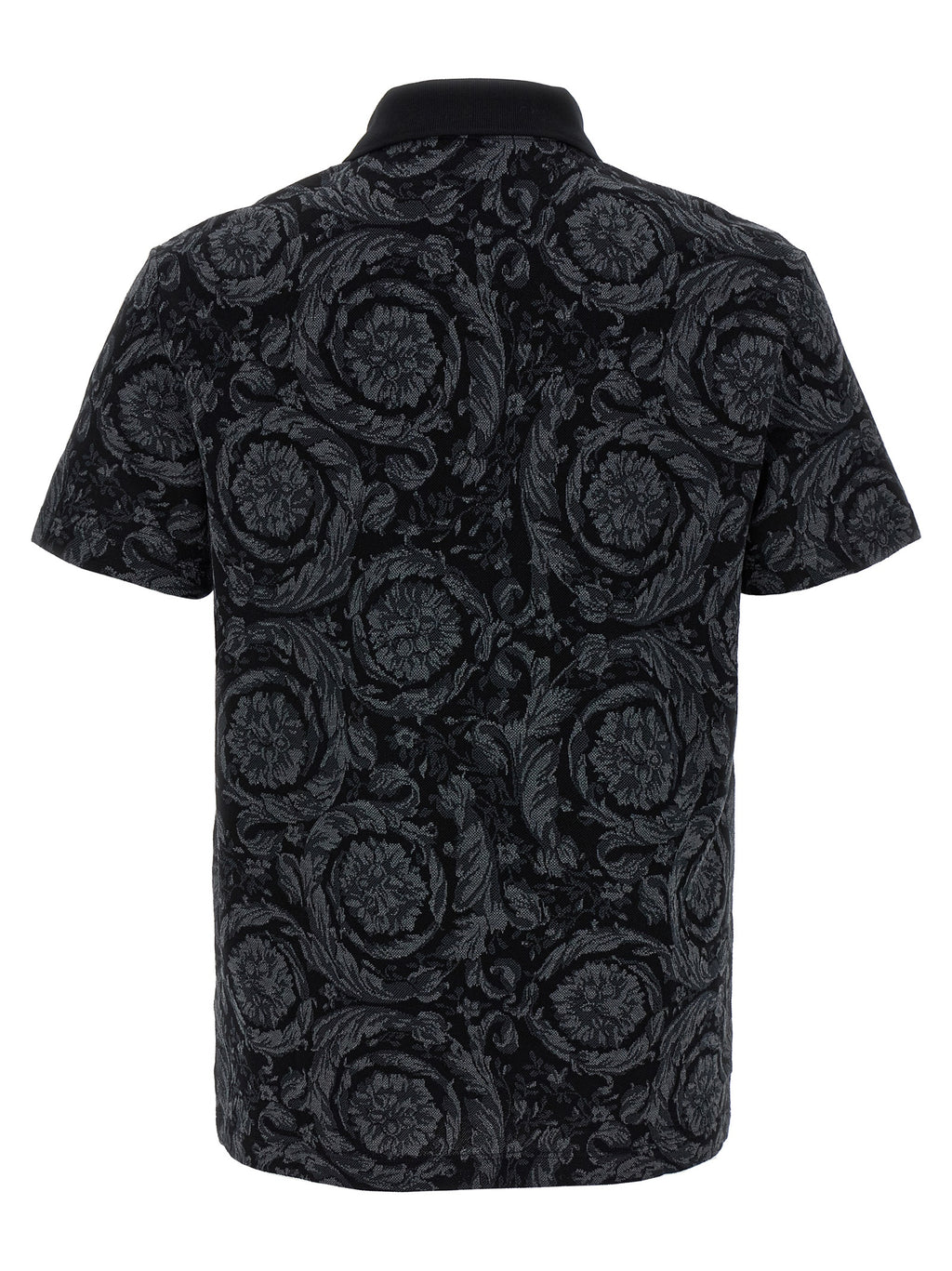 Chemise polo grise en coton de la marque Versace, avec col classique et logo emblématique sur la poitrine.