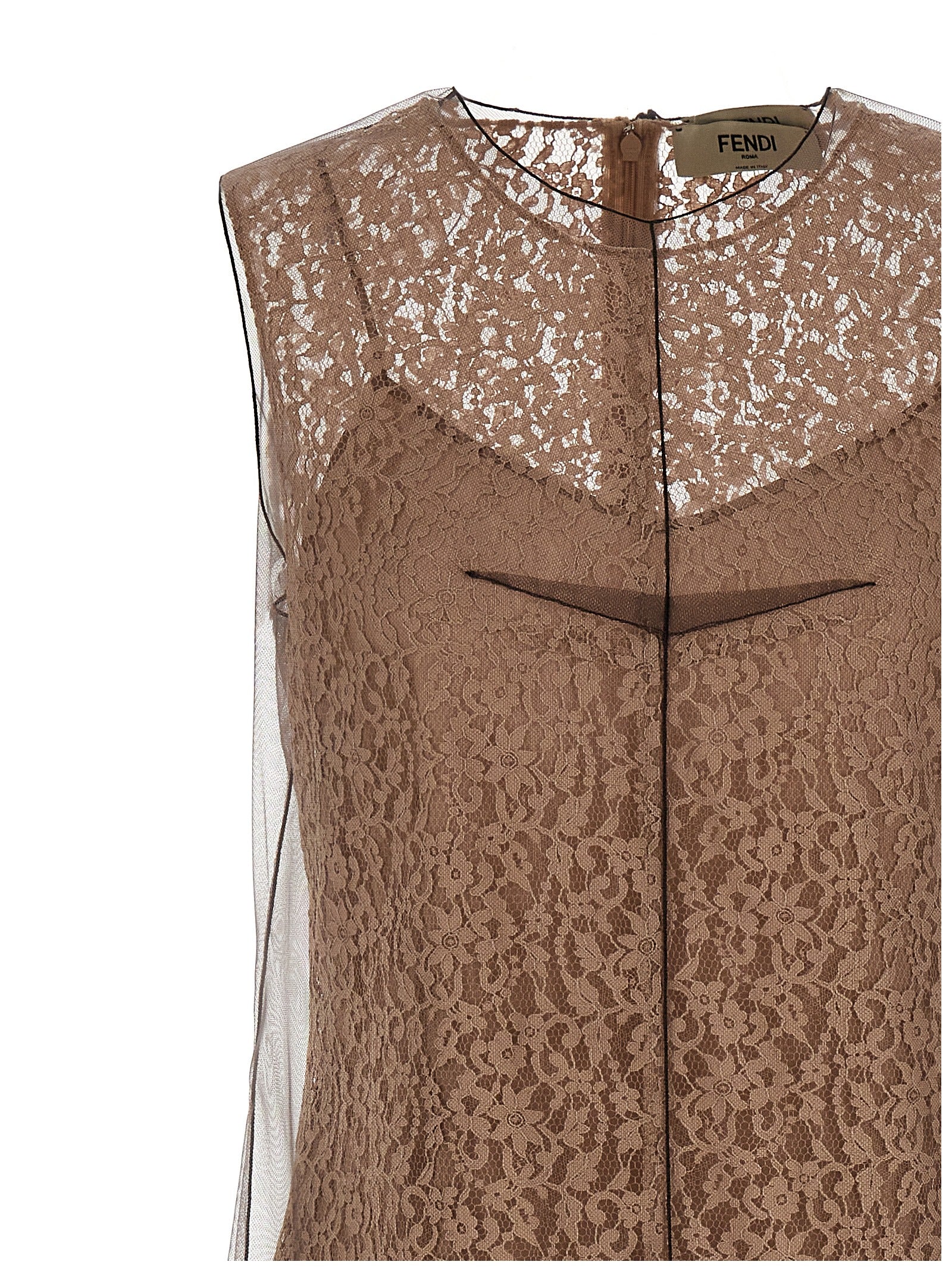 Robe midi en coton beige de la marque Fendi, ample et élégante, avec des détails sophistiqués visibles sur l'image.