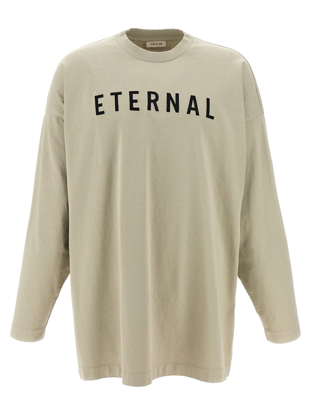 T-shirt gris en coton de la marque Fear Of God, coupe classique et logo discret visible sur le devant.