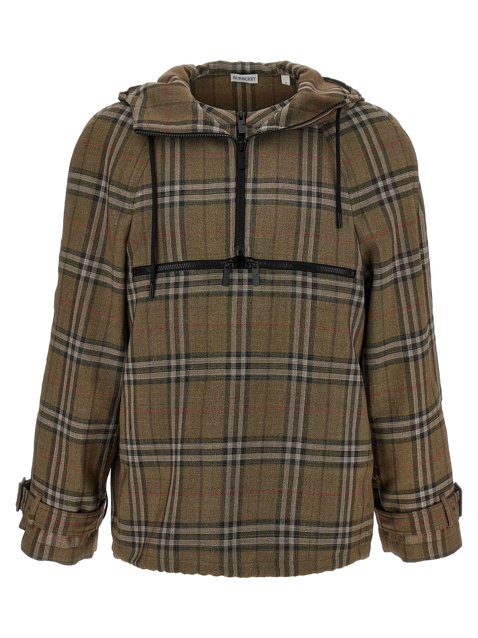 Blouse en viscose multicolore de Burberry, coupe élégante et tissu léger, portée sur un mannequin.