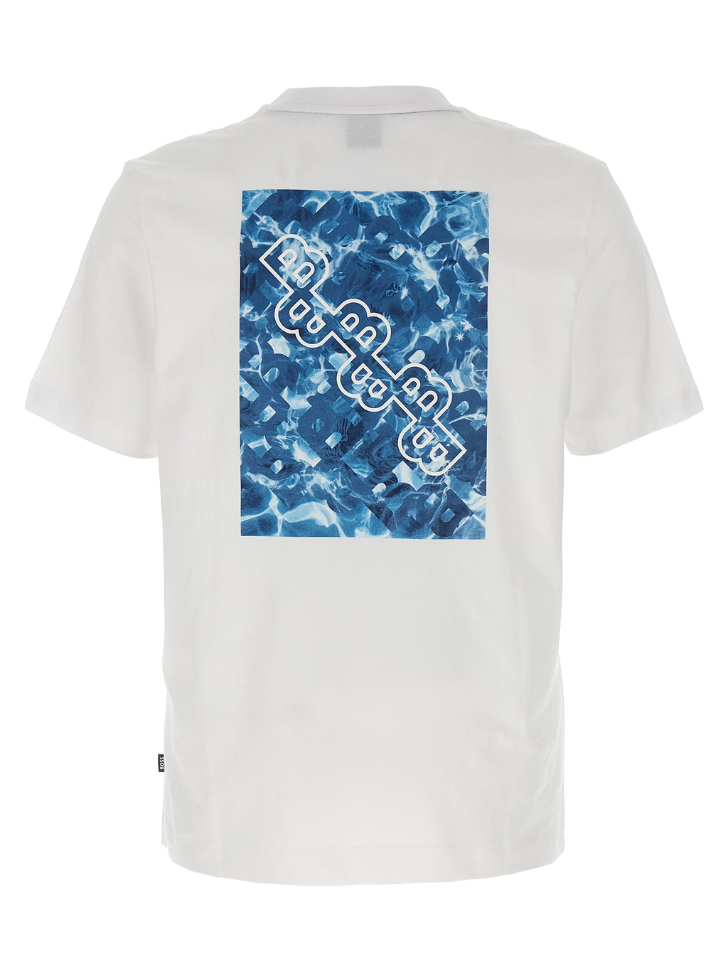 T-shirt blanc en coton de la marque Hugo Boss, coupe classique, porté sur mannequin, visible de face.