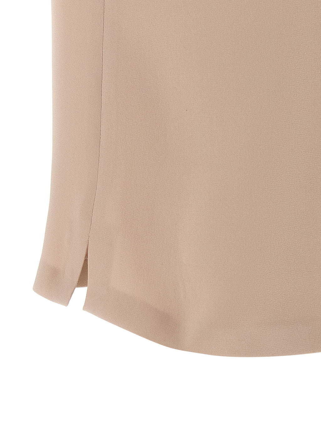 Chemise polo en soie multicolore Fendi avec col et manches, détails élégants et logo discret sur la poitrine.