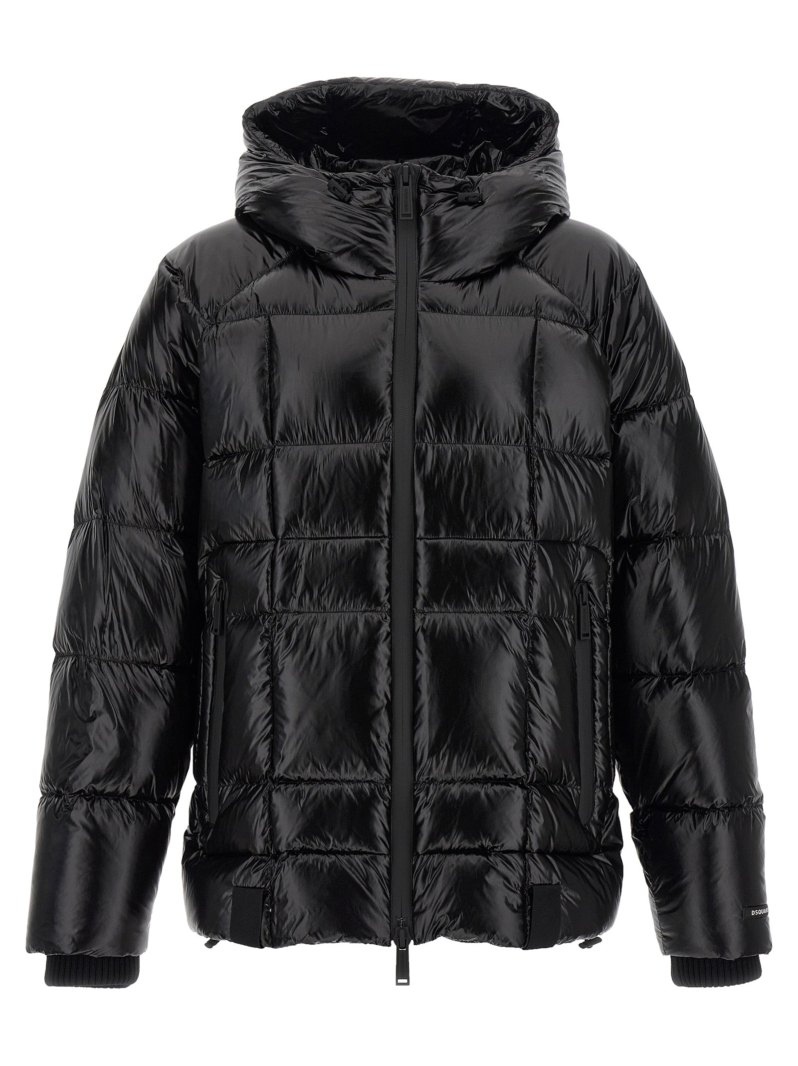 Veste longue noire en polyamide de Dsquared², élégante et résistante, affichée sur un mannequin.