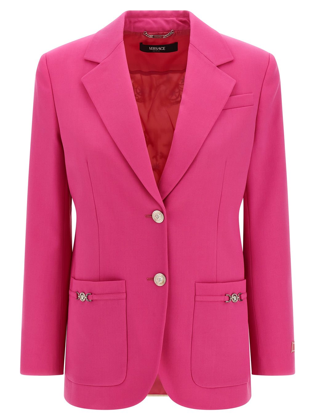Blazer en laine vierge fuchsia de Versace, coupe élégante, porté sur un mannequin avec détails sophistiqués.