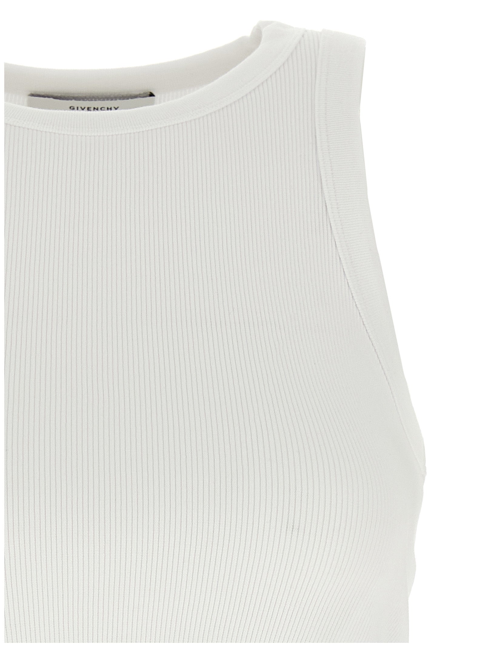 Débardeur blanc en coton de la marque Givenchy, tissu léger et confortable, porté sur un mannequin.