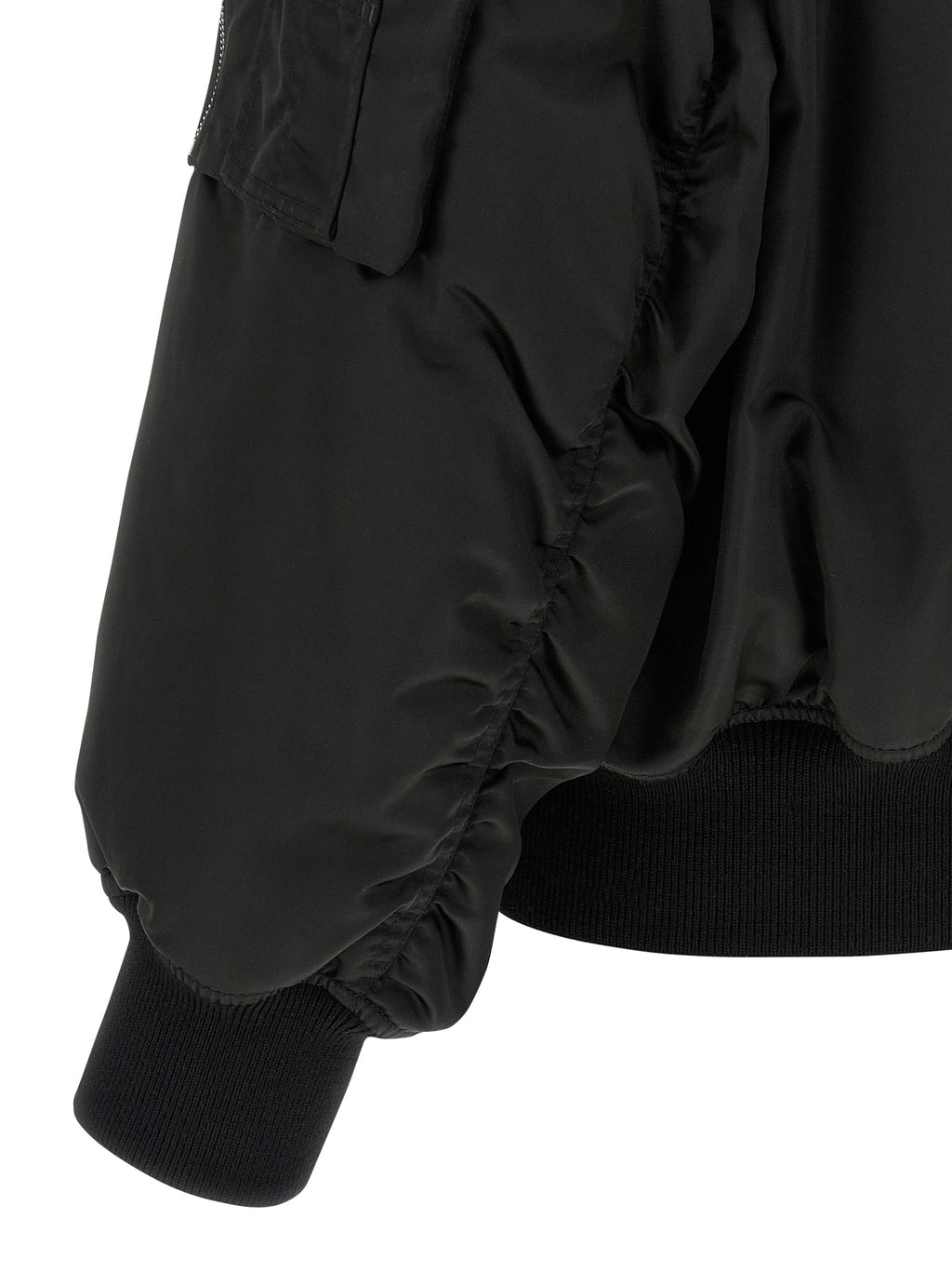 Veste bomber noire en polyamide de Saint Laurent, vue de face, avec détails de style moderne et élégants.