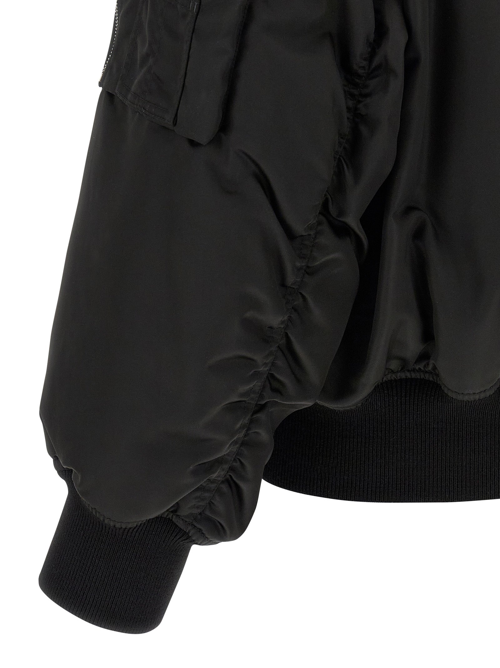 Veste bomber noire en polyamide de Saint Laurent, vue de face, avec détails de style moderne et élégants.