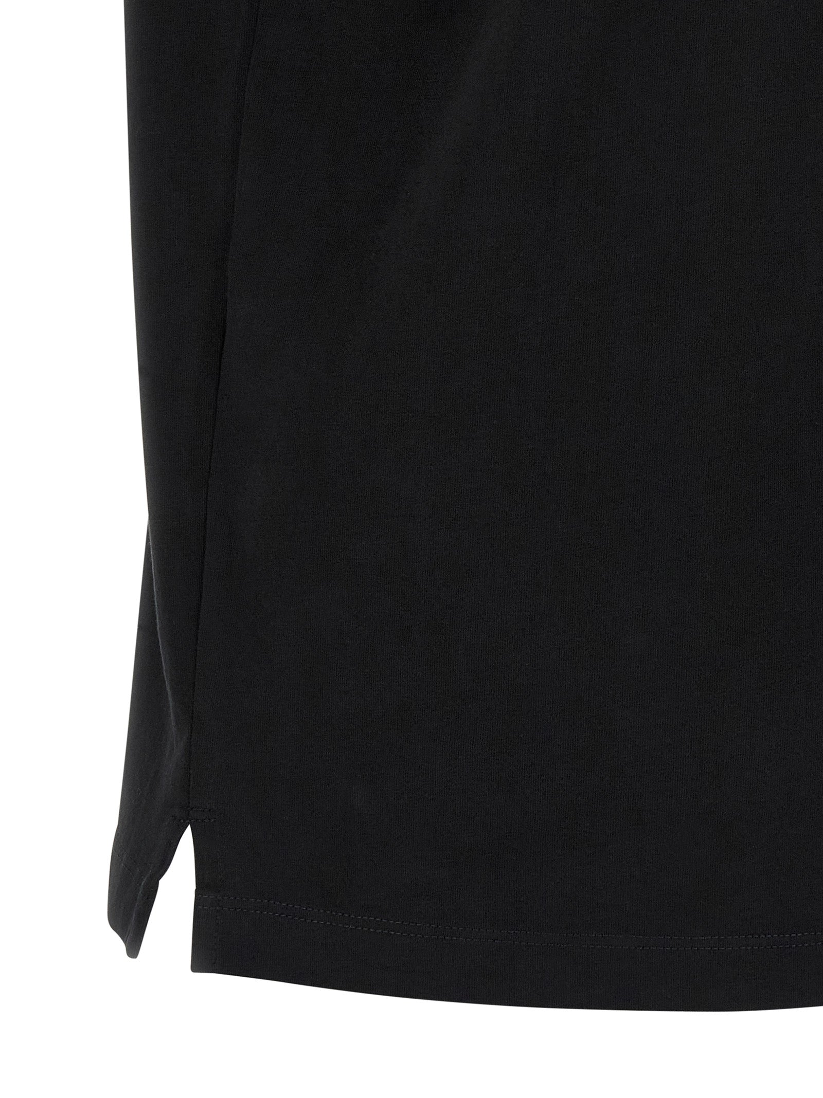 T-shirt en coton bicolore Dsquared², coupe classique, avec logo discret, porté sur un mannequin.