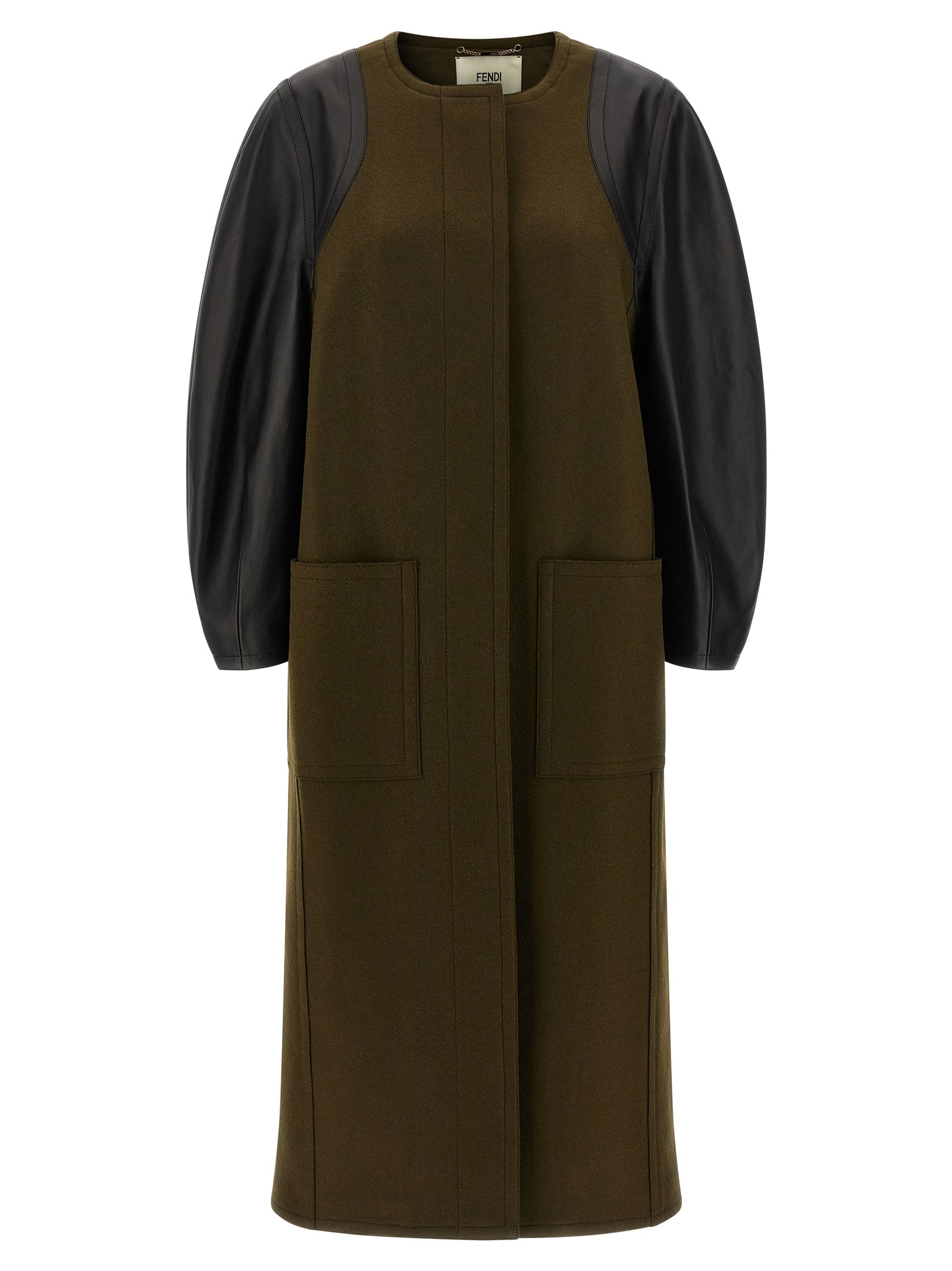 Manteau bicolore en viscose de Fendi, coupe élégante avec doublure contrastante et détails sophistiqués visibles sur l'image.