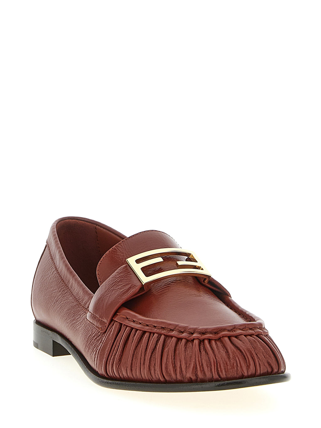 Chaussures Fendi en cuir d'agneau brun, mocassins slip-on élégants pour hommes, avec finition soignée et design sophistiqué.