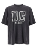 T-shirt en coton gris Dolce & Gabbana, coupe classique et logo doux visible sur le devant.