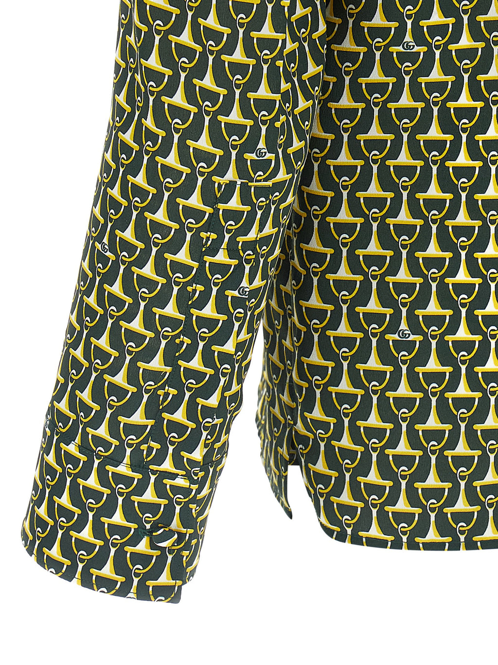 Blouse en soie bicolore Gucci, élégante et raffinée, avec détails de couture visibles, portée décontractée ou habillée.