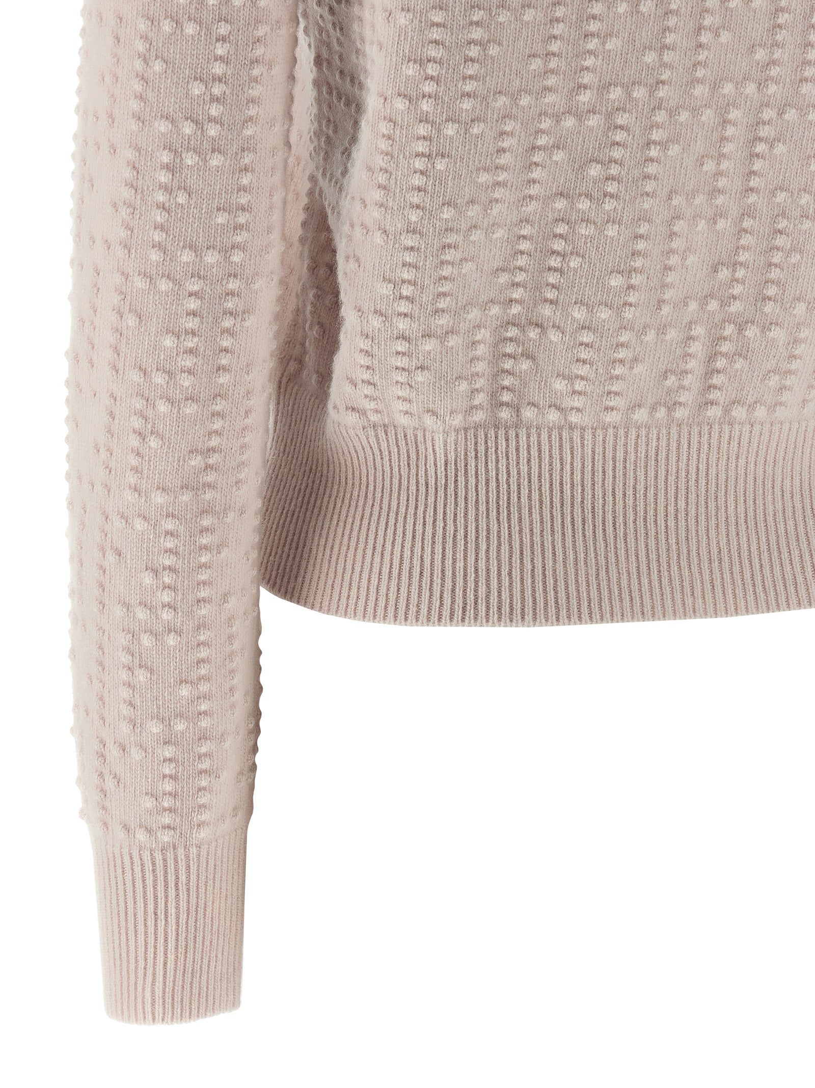 Cardigan en laine multicolore Fendi avec boutons, porté sur un mannequin, détails colorés et texture douce visible.
