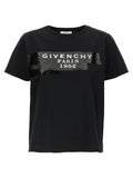 T-shirt noir en coton Givenchy, coupe classique, vue de face, avec logo discret sur la poitrine, style élégant et moderne.
