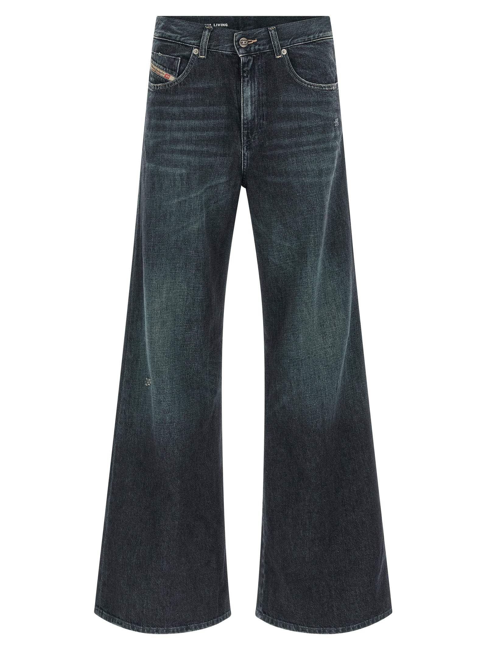 Jeans évasés en coton bleu de la marque Diesel, style décontracté et tendance, visibles sur la photo.