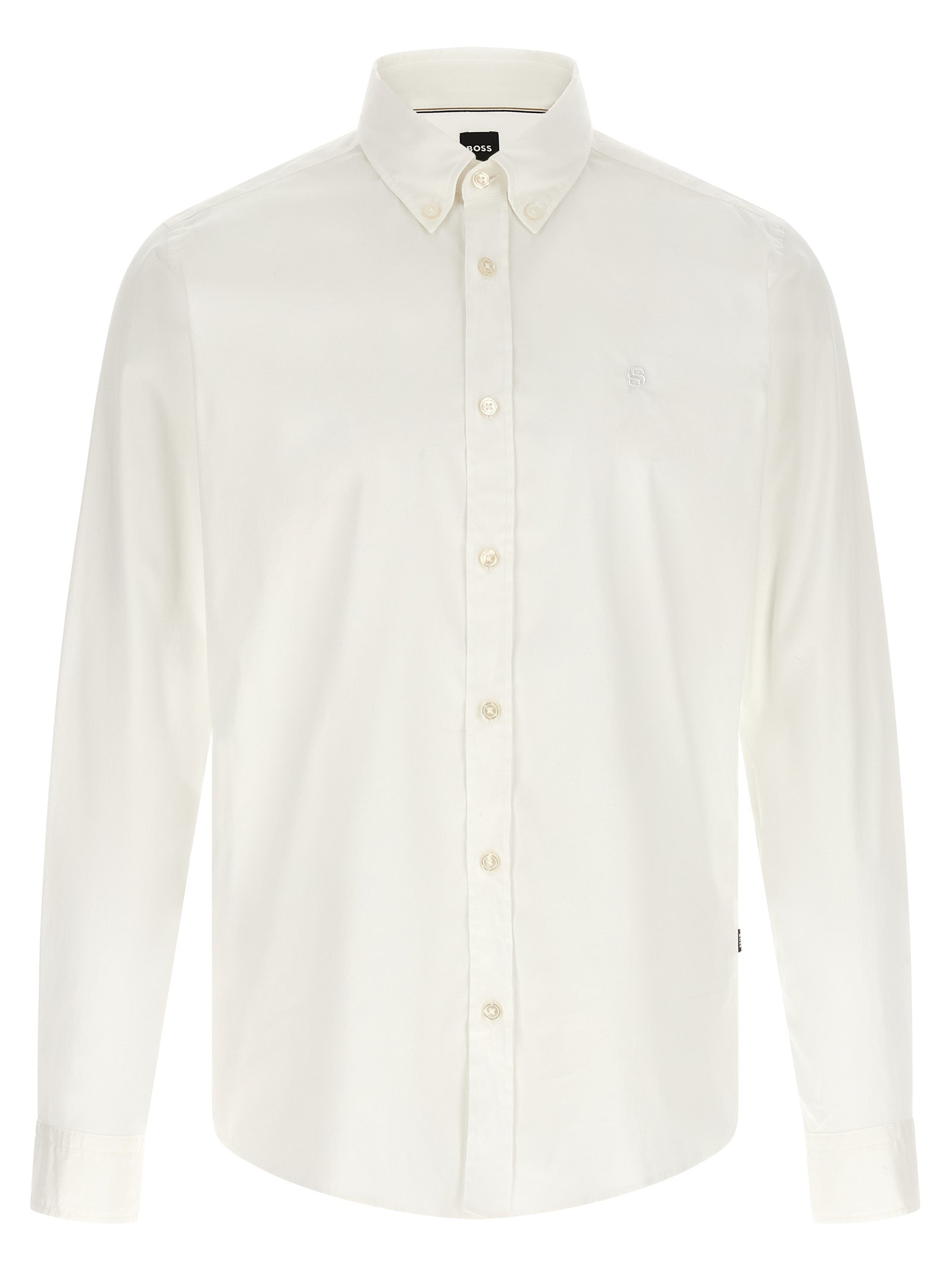 Blouse blanche en coton de la marque Hugo Boss, avec col classique et manches longues, portée sur mannequin.