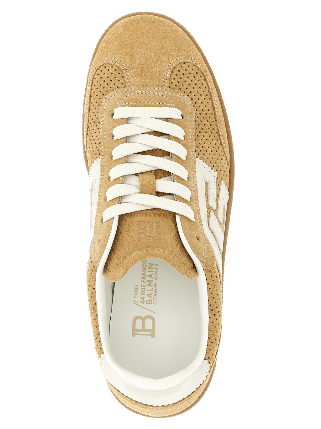 Chaussures basses en cuir de veau beige de Balmain, sneakers tendance avec design élégant et finition soignée.