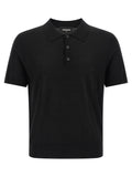 Polo en laine noire de la marque Dsquared², détail du col et du logo sur la poitrine, porté sur un mannequin.