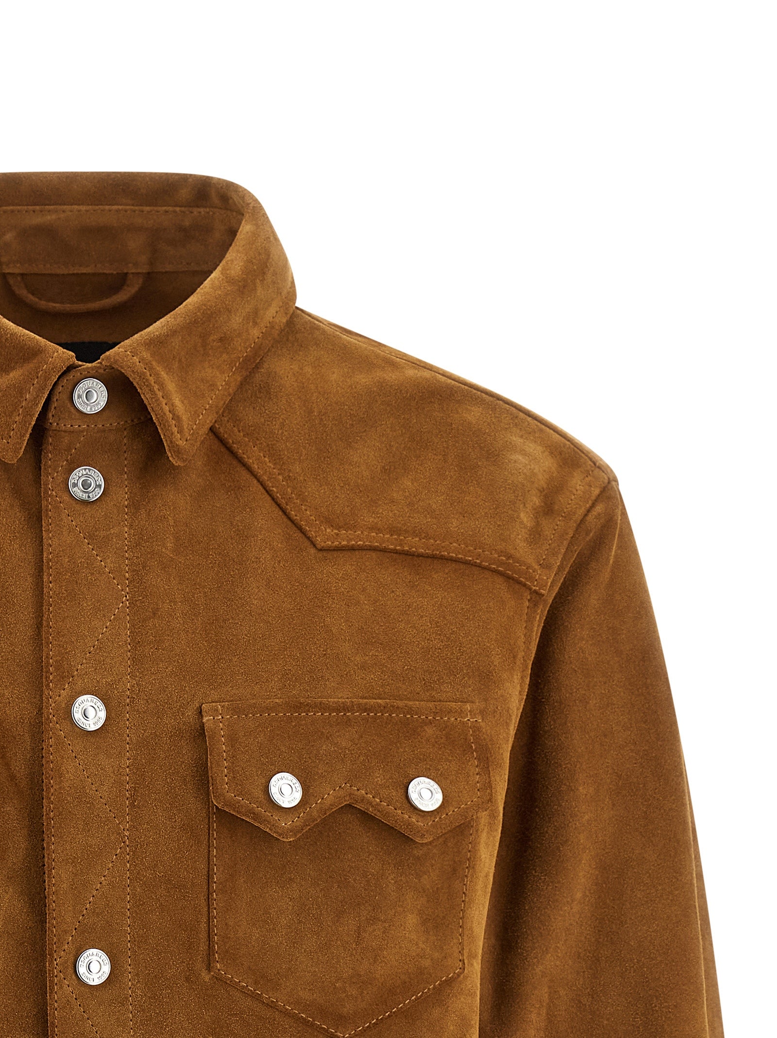 Veste en cuir polyvinyl beige de Dsquared², style moderne, vue rapprochée montrant la texture du matériau.