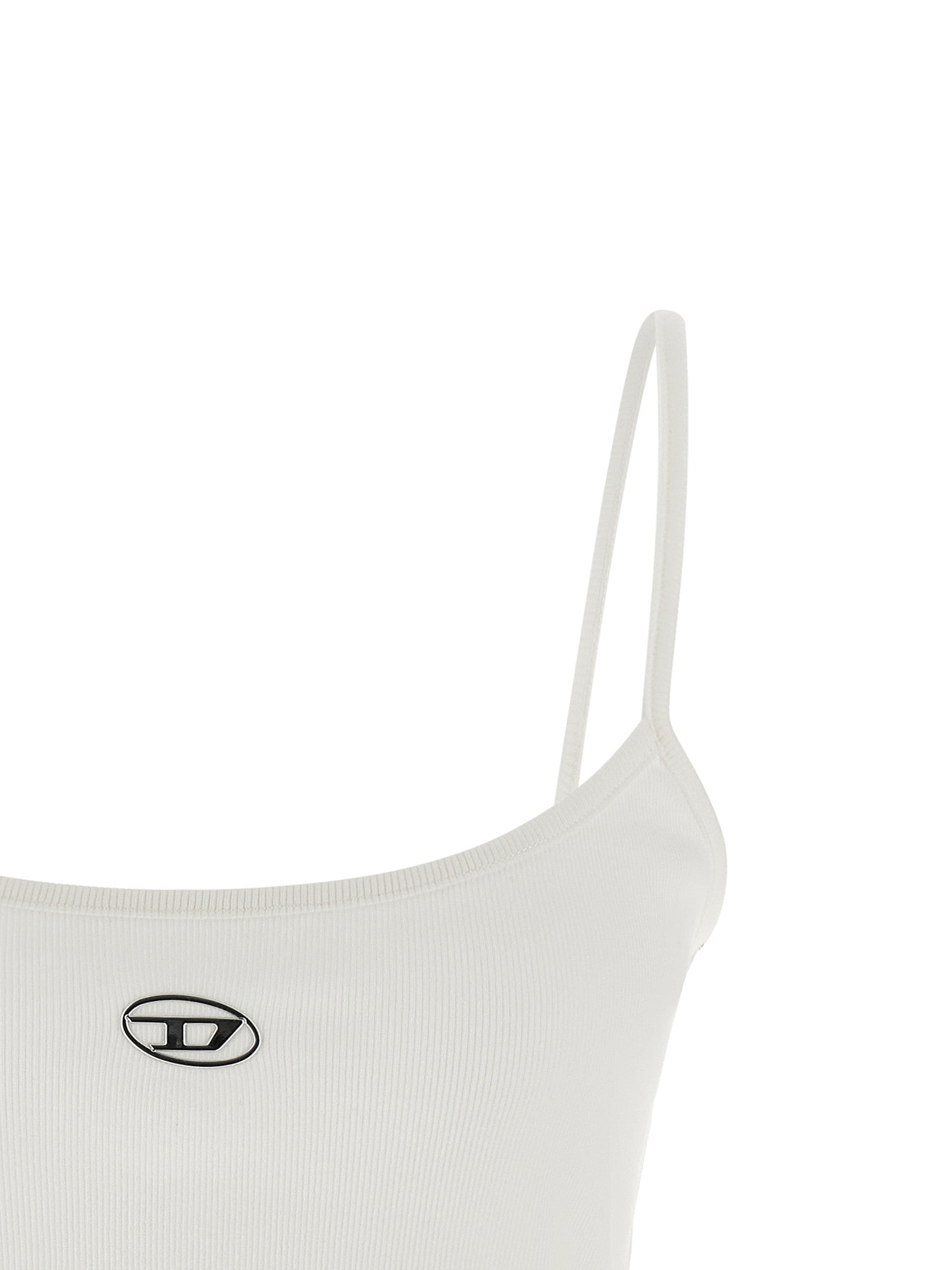Débardeur blanc en coton de la marque Diesel, coupe classique et tissu doux visible sur l'image.