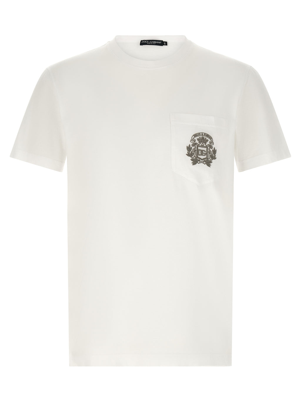 T-shirt blanc en coton de Dolce & Gabbana, vêtement décontracté avec logo subtil, porté sur un mannequin.