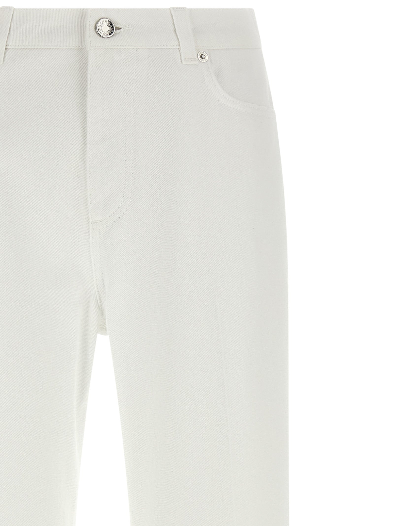 Jeans évasés en coton blanc de Dolce & Gabbana, style décontracté avec coupe fluide et détails modernes.