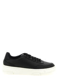 Chaussures basses en polyester noir de Hugo Boss, sneakers décontractés pour homme, vues de face.
