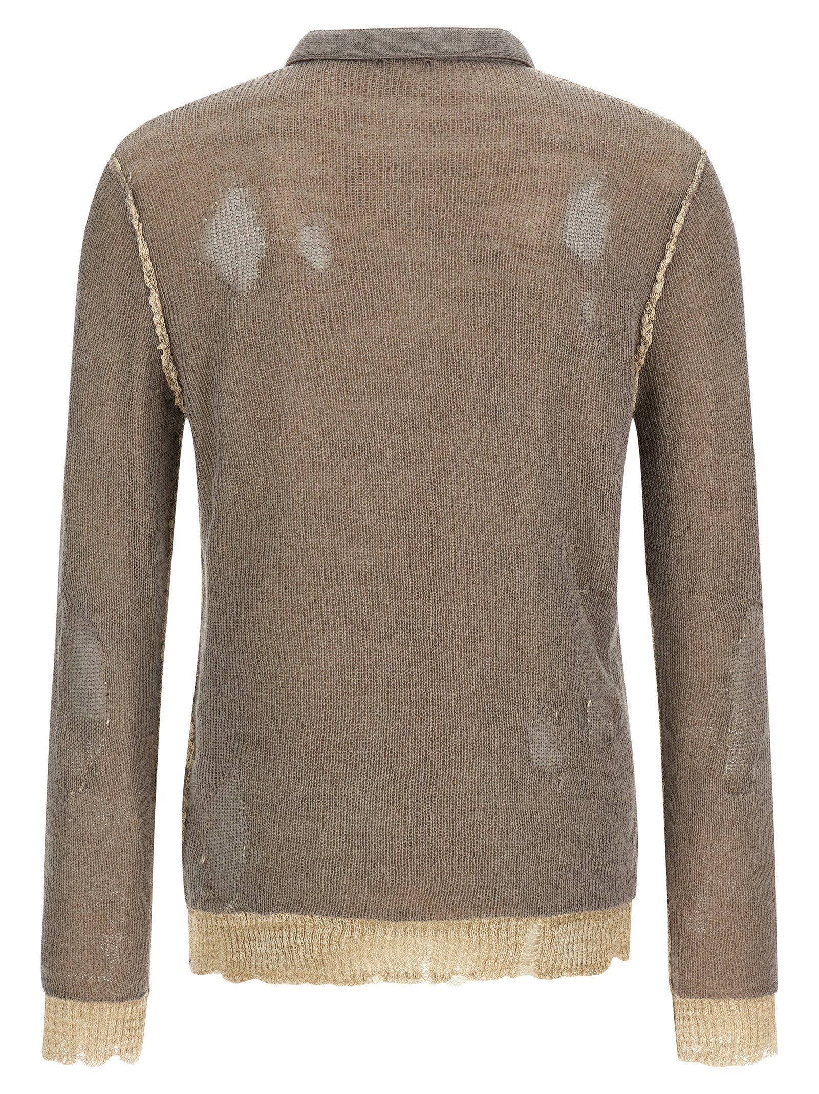 Cardigan en coton gris Diesel, style décontracté avec boutons, porté ouvert avec manches longues.