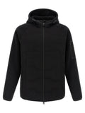 Veste noire en polyester de la marque Hugo Boss, coupe classique, visible avec fermeture éclair et col ras du cou.