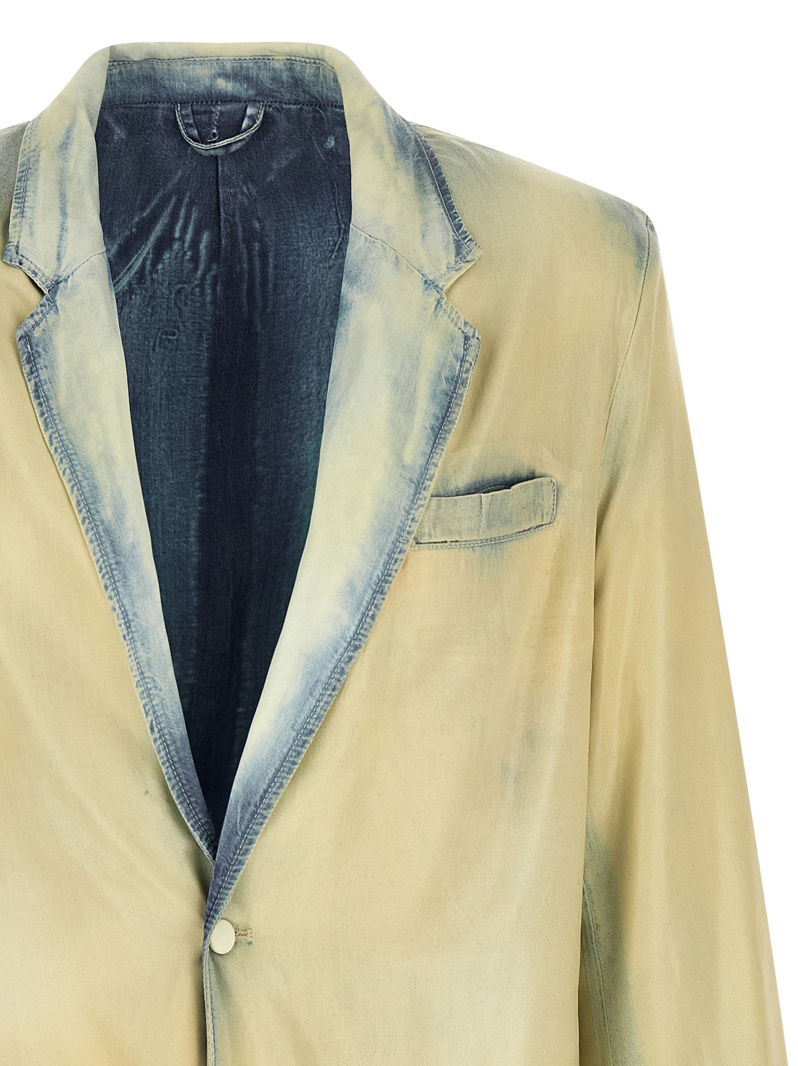 Blazer beige en lyocell Diesel, coupe élégante, porté ou posé sur une surface, détail de la texture du tissu visible.