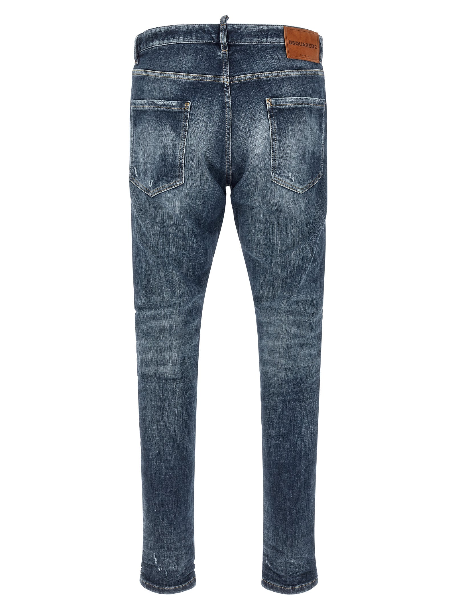 Jeans slim en coton bleu de la marque Dsquared², coupe ajustée, visible sur l'image.