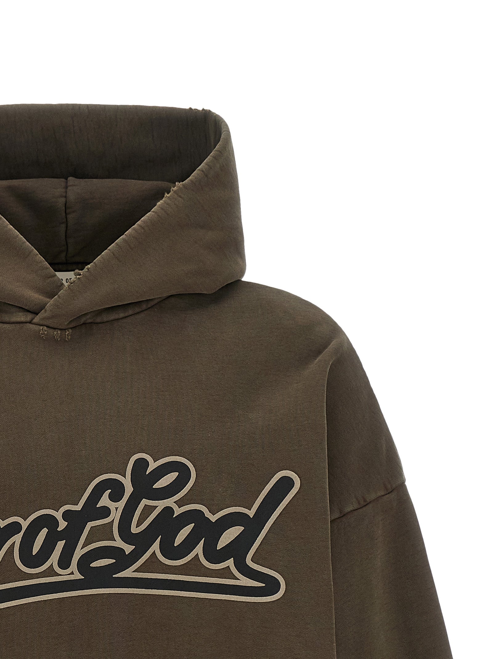 Sweatshirt en coton marron Fear Of God, coupe décontractée, avec logo discret, porté sur un mannequin.