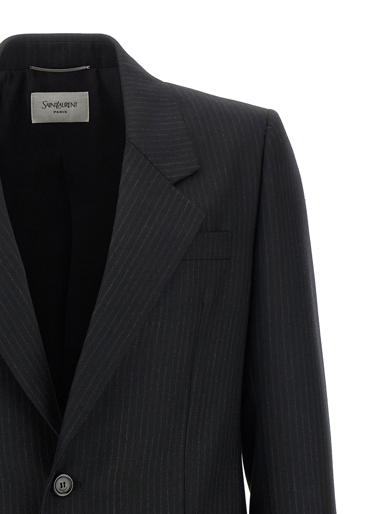 Veste en laine noire Saint Laurent pour homme, coupe élégante avec revers, portée sur un fond neutre.