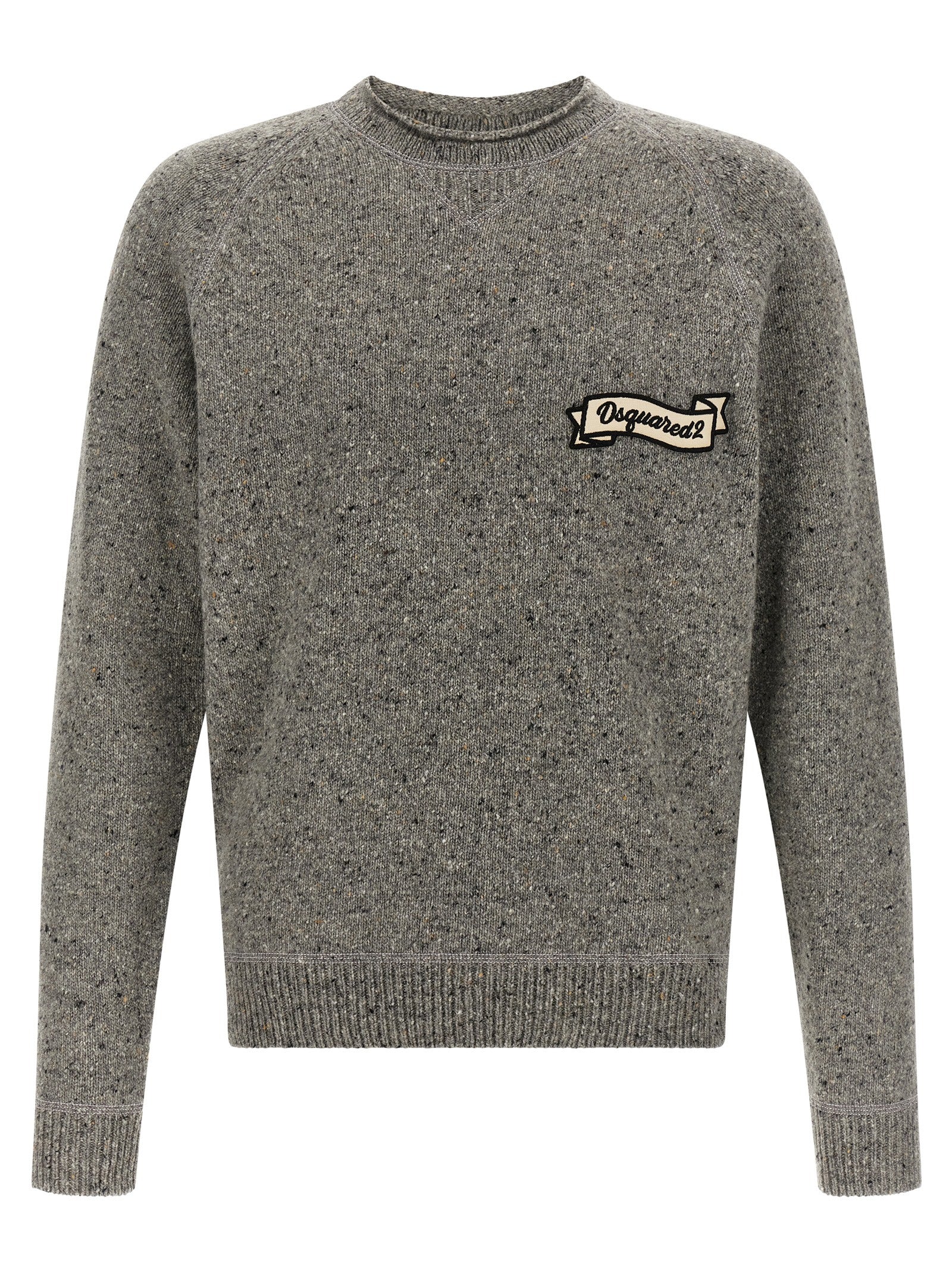Cardigan en laine grise Dsquared² porté, montre le col rond et les boutons sur le devant, style décontracté et élégant.