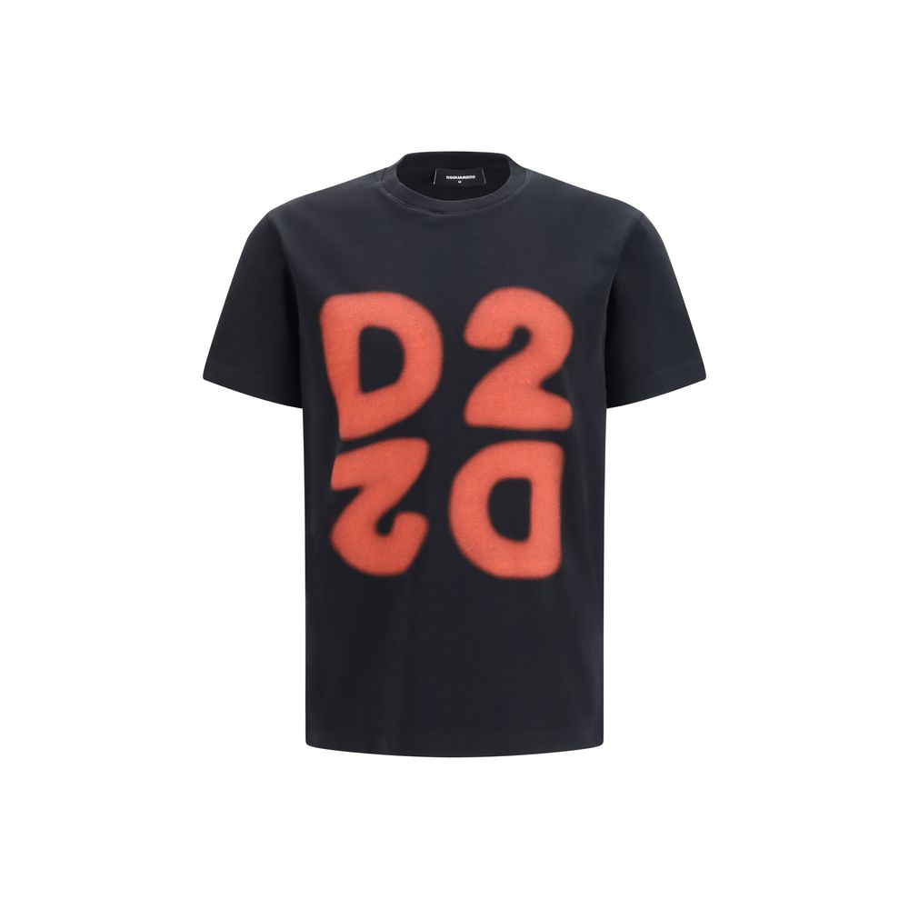 T-shirt en coton noir de la marque Dsquared², avec logo et style décontracté, visible sur l'image.