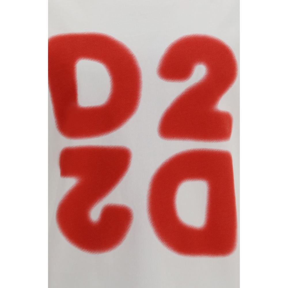 T-shirt blanc en coton de la marque Dsquared², coupe classique et design simple visible sur l'image.