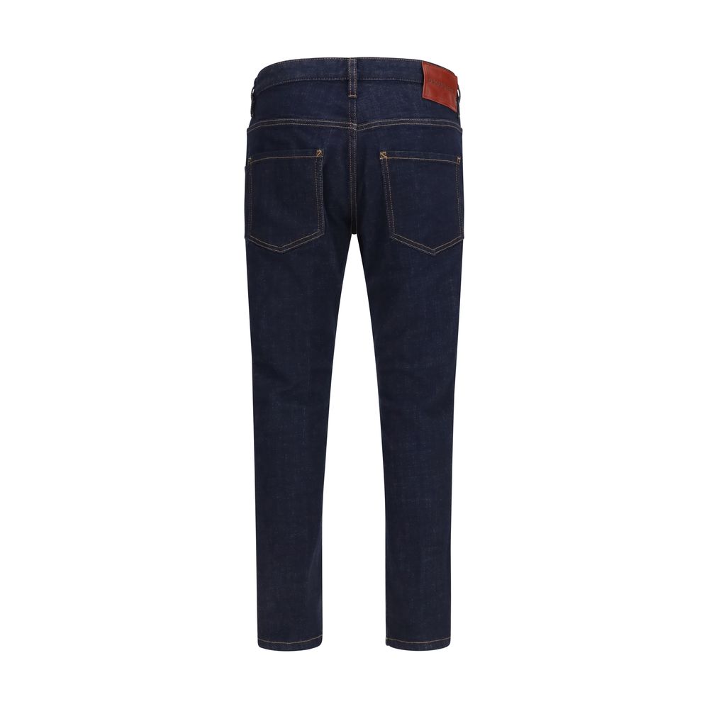 Jeans slim en coton bleu de Dsquared², coupe ajustée et style moderne, visibles sur un mannequin.