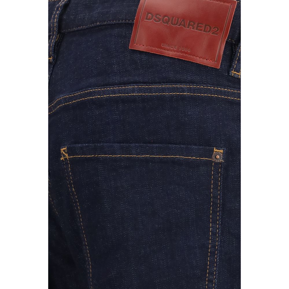 Jeans slim en coton bleu de la marque Dsquared², coupe ajustée et détails classiques visibles sur l'image.