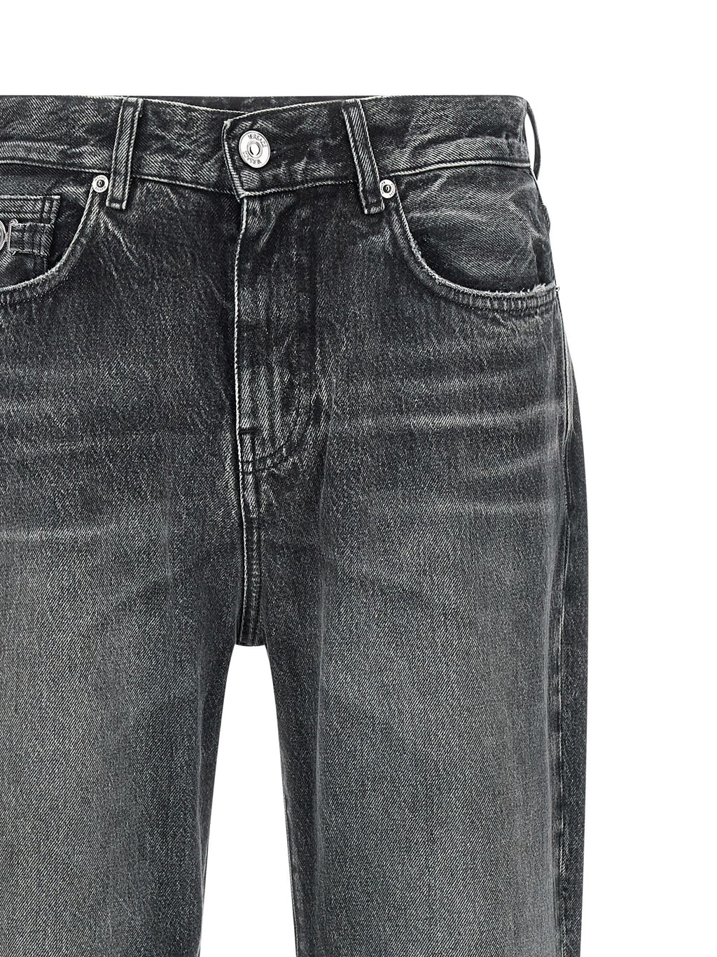 Jeans droits en coton gris de la marque Versace, vue de face, avec détails de la coupe droite et logo discret.