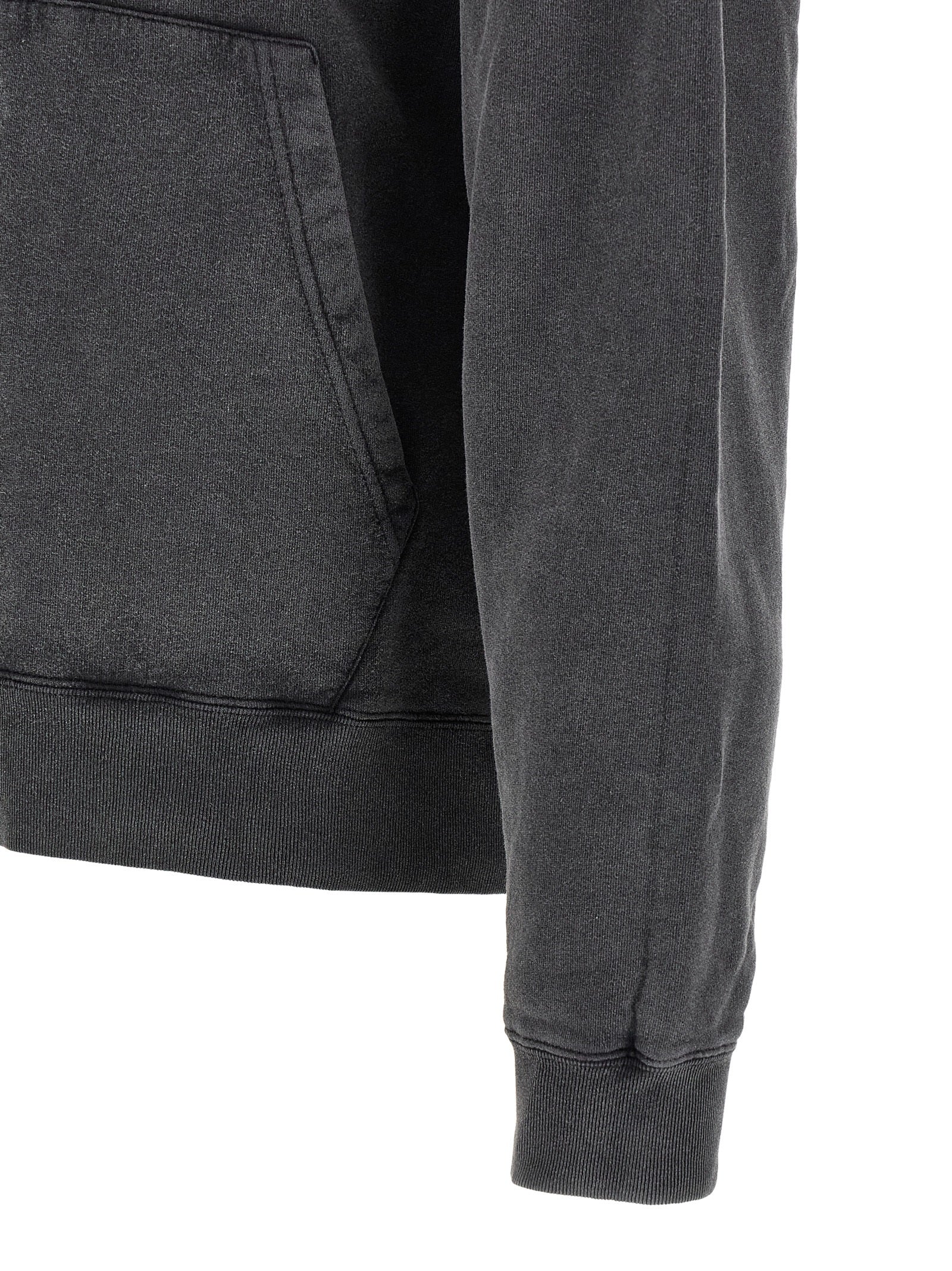 Sweat-shirt coton bicolore Balenciaga, style décontracté, col rond, détails modernes, porté sur mannequin.