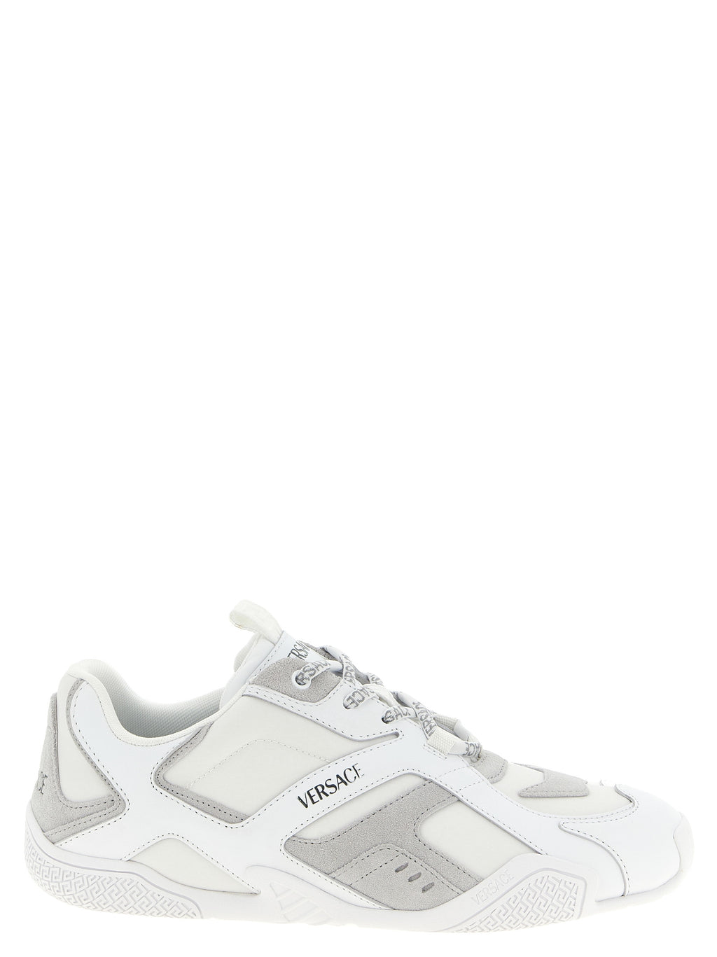 Sneakers sport en cuir de veau blanc de Versace, chaussures athlétiques élégantes et modernes pour homme.