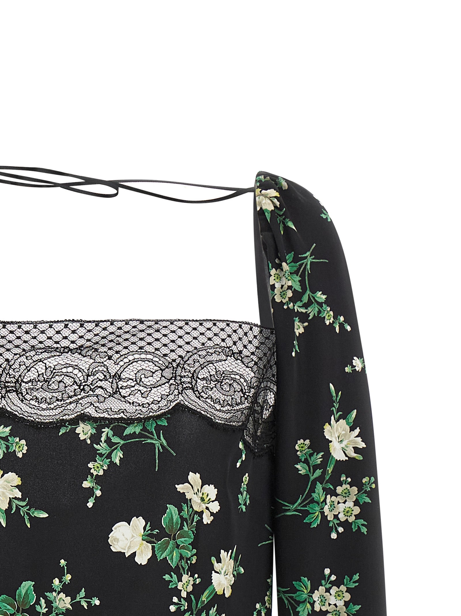 Débardeur noir en sisal de Dolce & Gabbana, tissu texturé, porté sur mannequin, mode élégante et sophistiquée.
