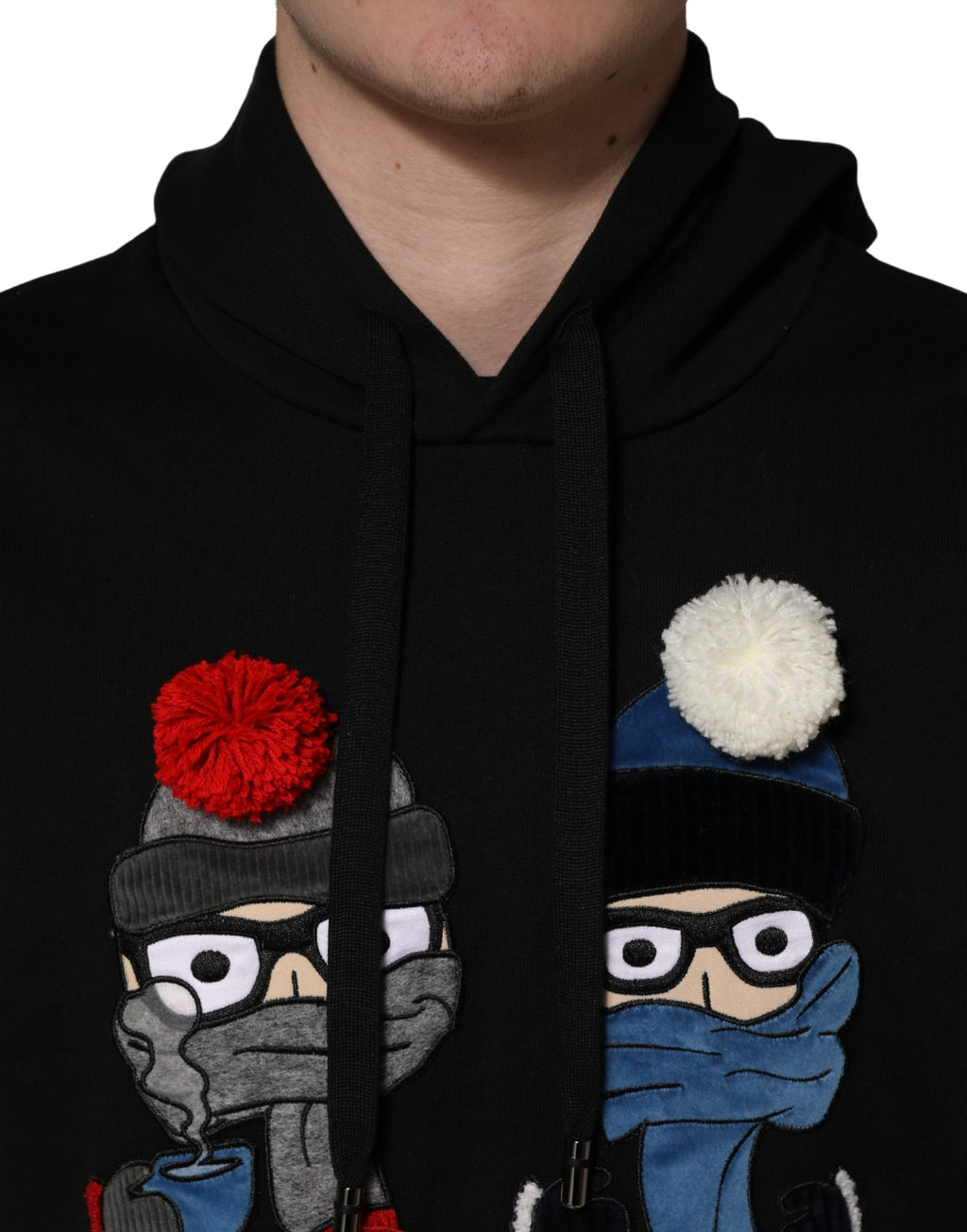 Sweatshirt à capuche noir en coton pour homme de Dolce & Gabbana, style décontracté avec logo #dgfamily visible.