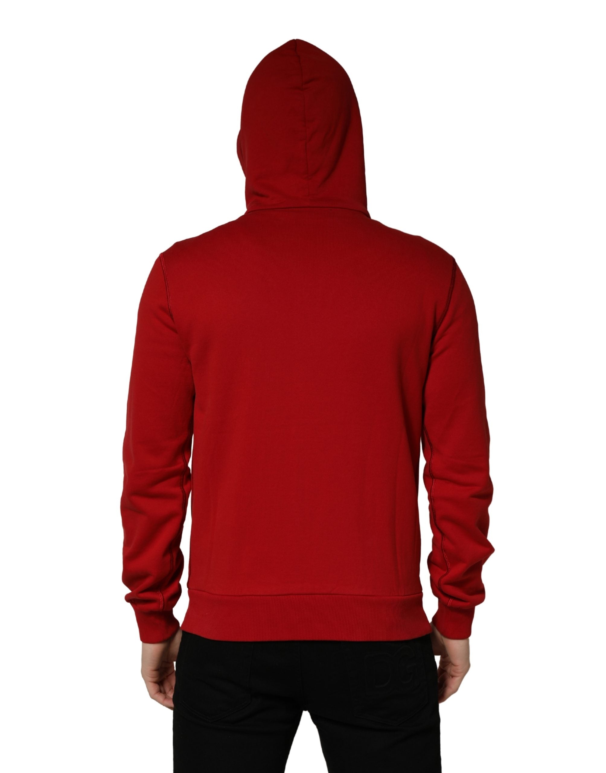 Sweat à capuche Dolce & Gabbana rouge avec logo brodé, zip complet et détails élégants, vue de face sur le produit.