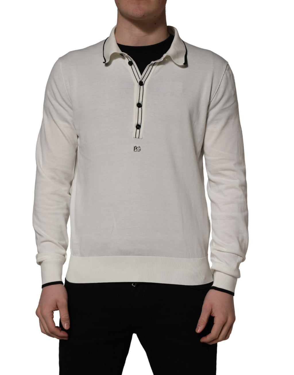 Pull-over polo blanc pour homme Dolce & Gabbana en coton mélangé, détail visible du col et des manches.