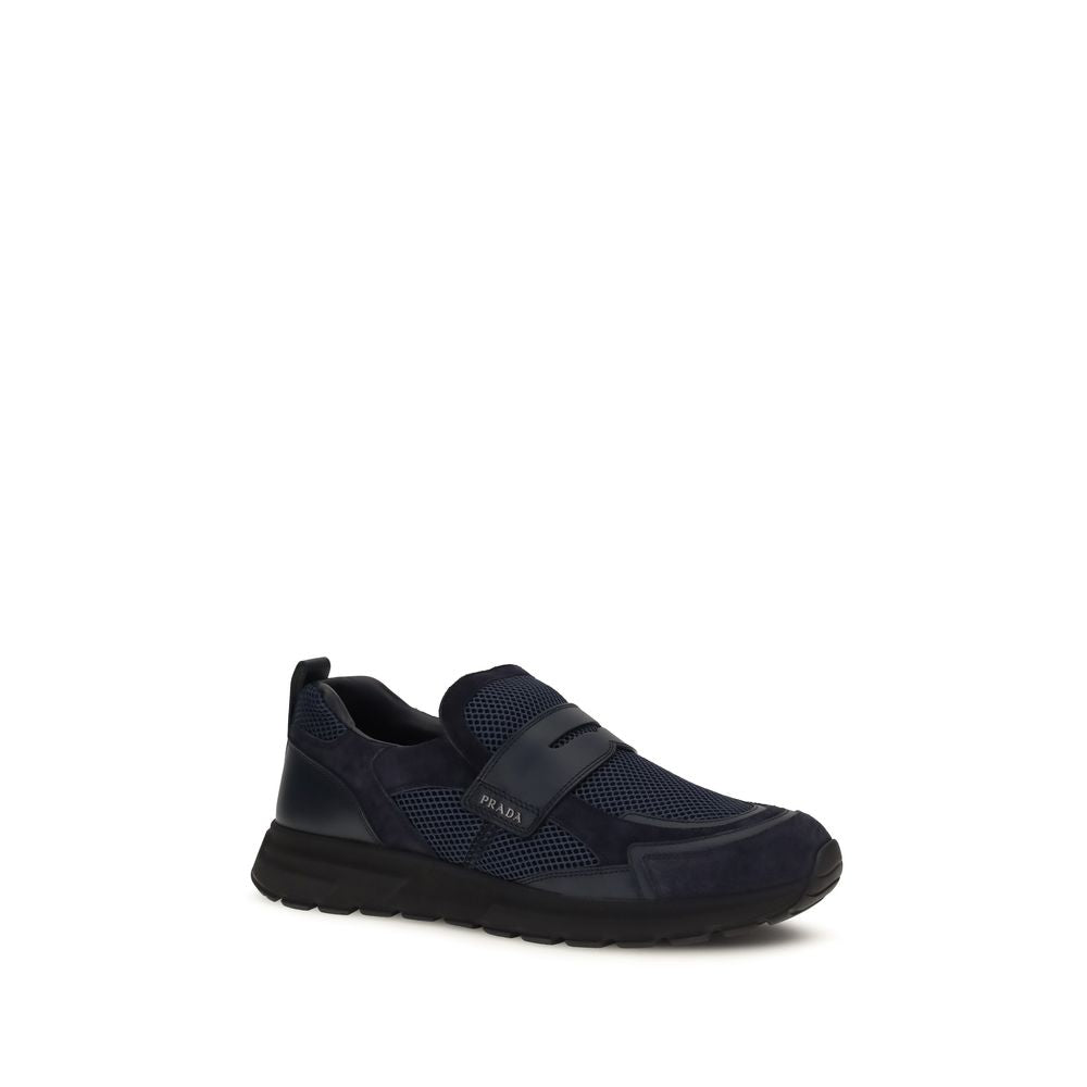 Sneakers Prada Bos Taurus en cuir de veau bleu, chaussures de sport élégantes pour homme, style sportif et moderne.
