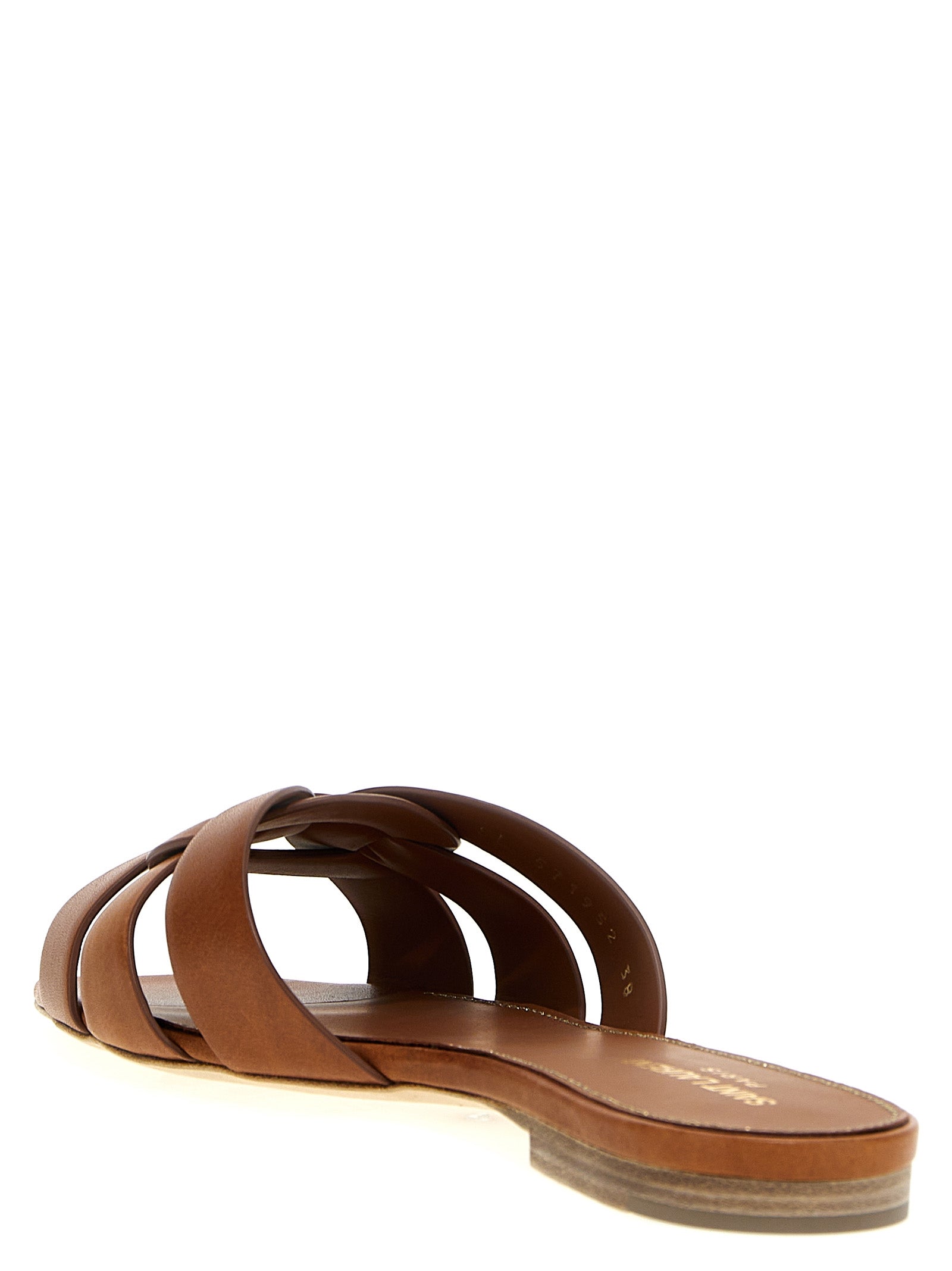 Sandales Saint Laurent en cuir de veau marron, slides élégants avec finis soignés, parfaits pour un style sophistiqué.