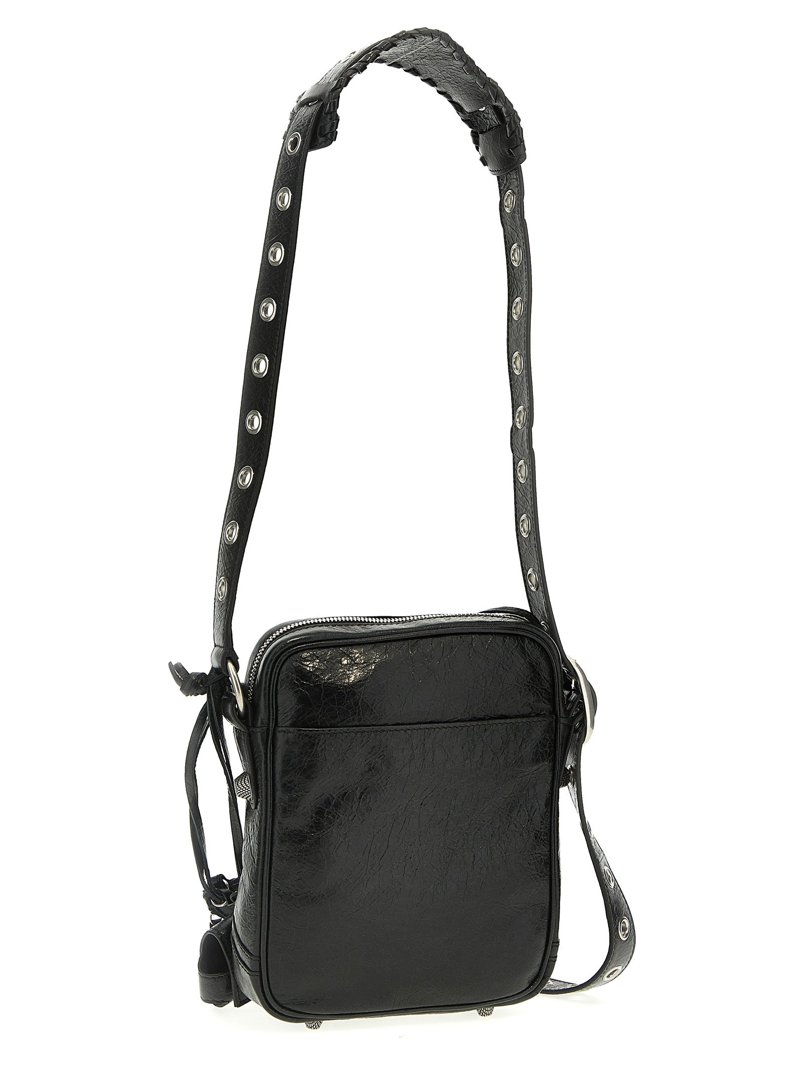 Sac à bandoulière en cuir d'agneau noir de Balenciaga, élégant et sophistiqué, avec détails modernes.