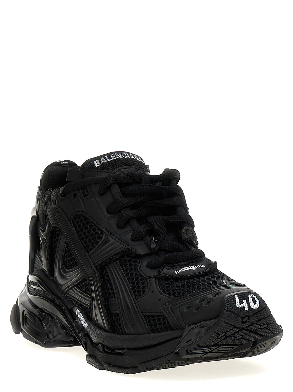 Chaussures de sport Balenciaga en polyester noir, baskets athlétiques modernes avec design élégant et style sportif.