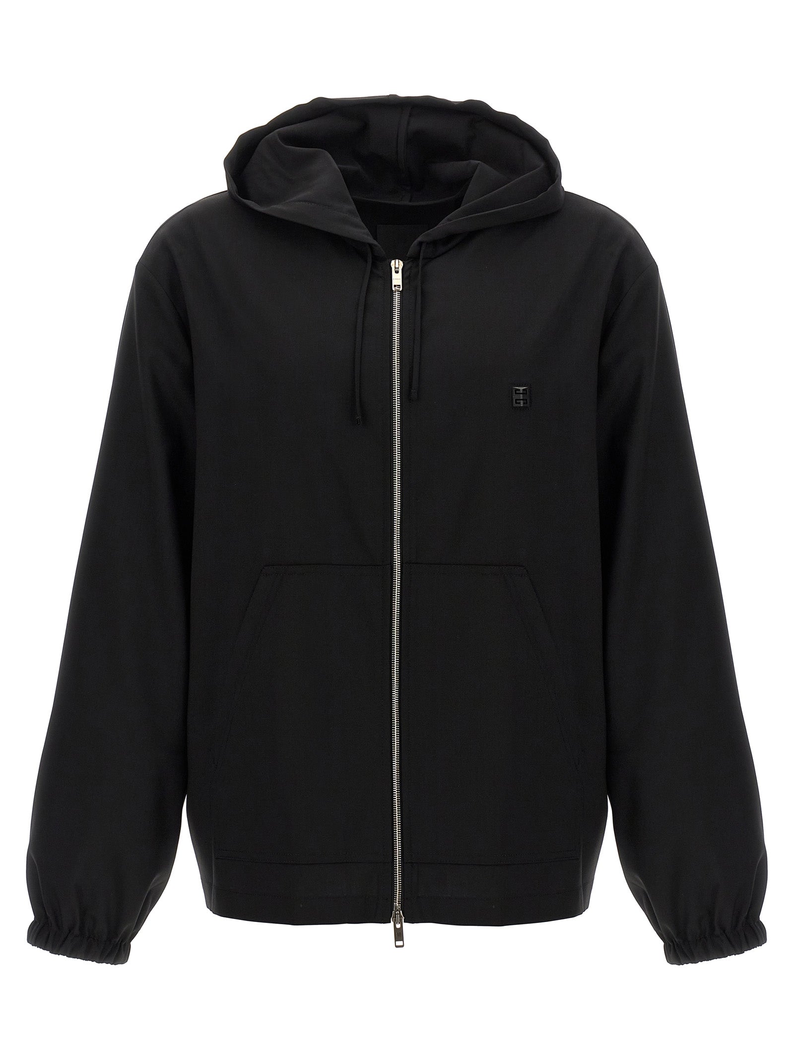 Sweatshirt en laine vierge noire de Givenchy, coupe décontractée avec logo brodé sur la poitrine, portée élégante et moderne.
